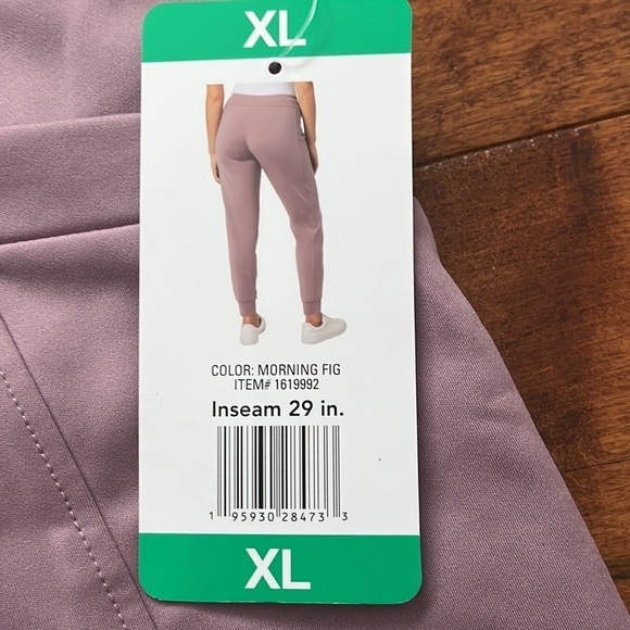 NWT 32 Degrees Tech Jogger women Size XL
| - Picture 10 of 10